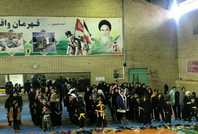 مسابقات رزمی بانوان گرامیداشت دهه فجر برگزار شد مسابقات رزمی بانوان گرامیداشت دهه فجر برگزار شد