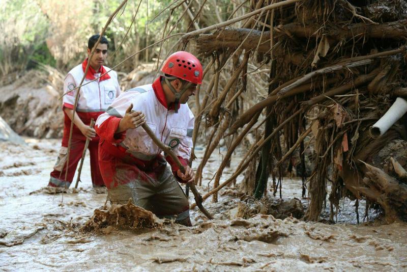 5 نفر در مناطق متاثر از سیل و آبگرفتگی مفقود شدند 5 نفر در مناطق متاثر از سیل و آبگرفتگی مفقود شدند