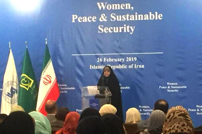 امیدواریم رئیس جمهوری به شایعات استعفای ظریف پایان دهد امیدواریم رئیس جمهوری به شایعات استعفای ظریف پایان دهد
