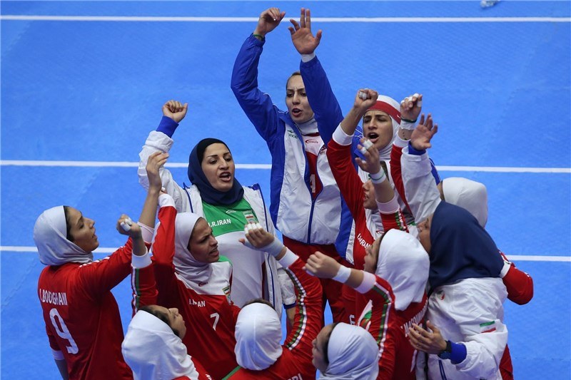 اوج و فرود زنان ایران زمین در گذر تاریخ اوج و فرود زنان ایران زمین در گذر تاریخ