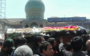 پیکر مادر شهیدان طهرانی مقدم در حرم عبدالعظیم(ع) آرام گرفت